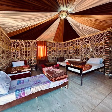 瓦迪拉姆 Salameh'S Bedouin Camp酒店 外观 照片