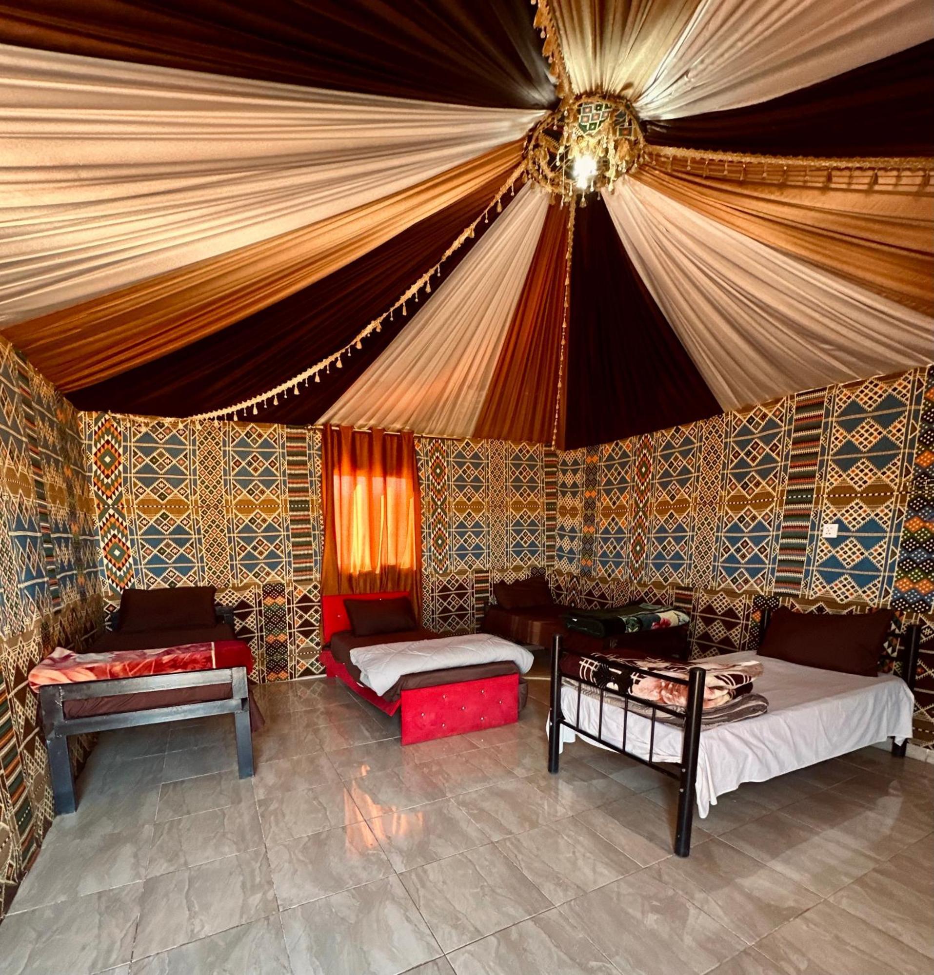 瓦迪拉姆 Salameh'S Bedouin Camp酒店 外观 照片